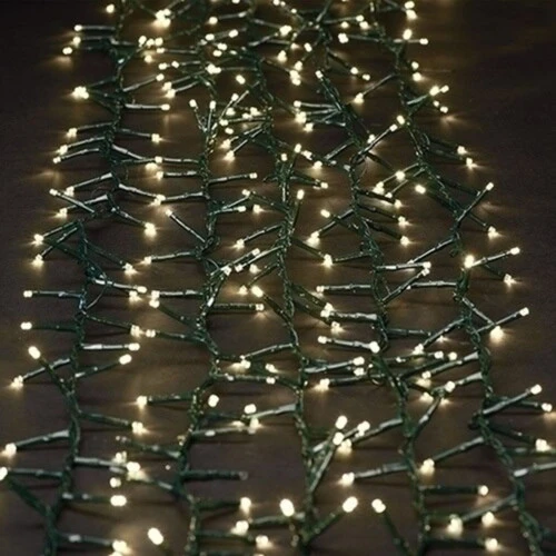 200 Warm White LED M3 Cluster Wide Angle Mini Christmas Lights - 20.5 Ft Black Wire 2 200 Warm White LED M3 Cluster Wide Angle Mini Christmas Lights - 20.5 Ft Black Wire - Image 2