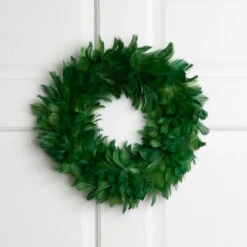 Northlight Wispy Feather Christmas Wreath - 14.5" - Unlit - Green